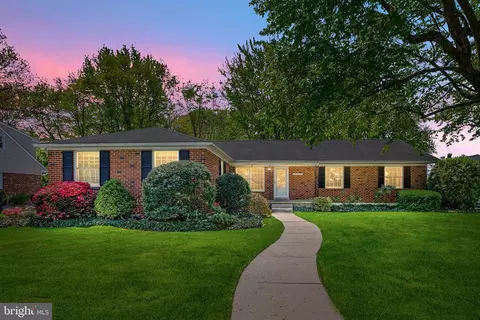 3208 Summerset Rd, Wilmington, DE 19810