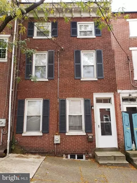 616 W 7th St, Wilmington, DE 19801