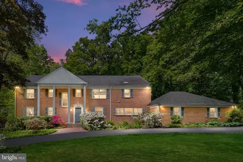 1706 Gunning Dr, Wilmington, DE 19803