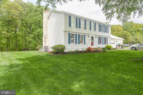 23 Christina Woods Ct, Newark, DE 19702