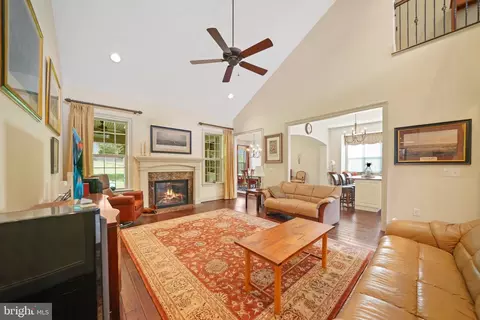 4897 Threadneedle Rd, Wilmington, DE 19807 photo 16