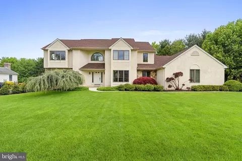 2 Rockland Ct, Wilmington, DE 19803