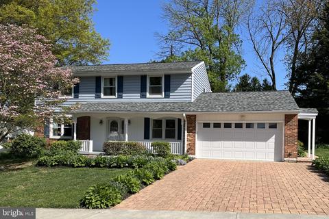 14 Graybridge Dr, Wilmington, DE 19810