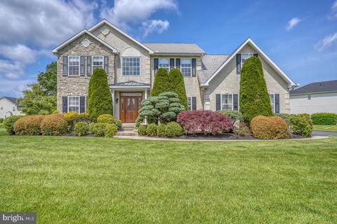 302 Senator Dr, Middletown, DE 19709