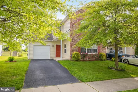 307 Camerton Ln, Townsend, DE 19734