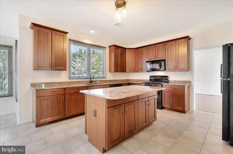 21 E Periwinkle Ln, Newark, DE 19711 photo 14