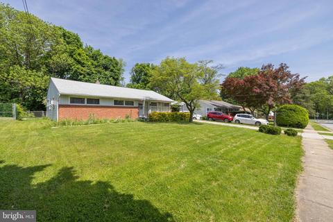 3651 Naamans Dr, Claymont, DE 19703