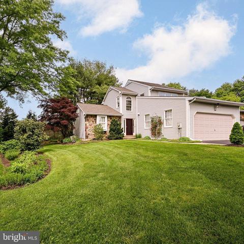 10 Scotch Pine Rd, Newark, DE 19711