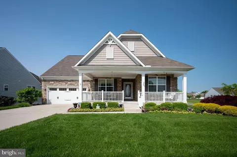 430 Winterberry Dr, Middletown, DE 19709