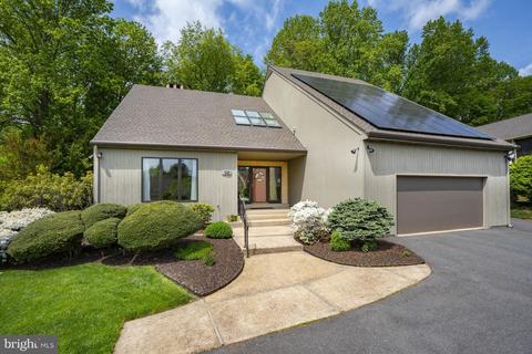 102 Bellant Cir, Wilmington, DE 19807