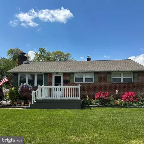 42 Ivy Ln, New Castle, DE 19720