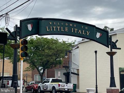 1509 W 9th St, Wilmington, DE 19806