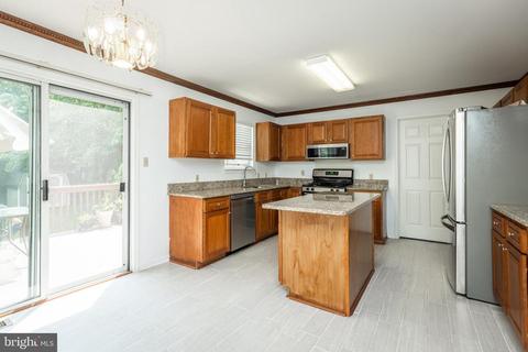 39 E Moyer Dr, Bear, DE 19701 photo 22