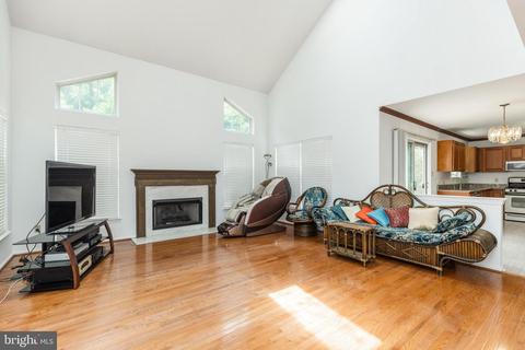 39 E Moyer Dr, Bear, DE 19701 photo 16