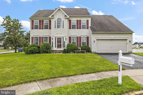 28 Palmer Dr, Middletown, DE 19709