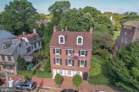 14 The Strand, New Castle, DE 19720