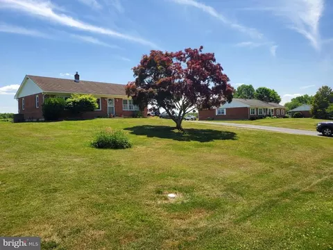 917 Clydesdale Dr, Bear, DE 19701 photo 4