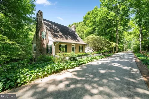 47 Selborne Dr, Wilmington, DE 19807