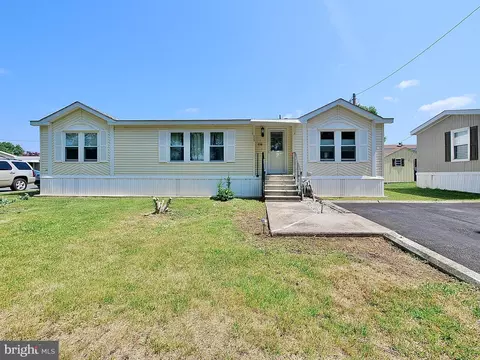530 Canter Rd, Wilmington, DE 19810