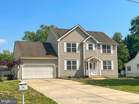 712 Cardinal Ave, Bear, DE 19701