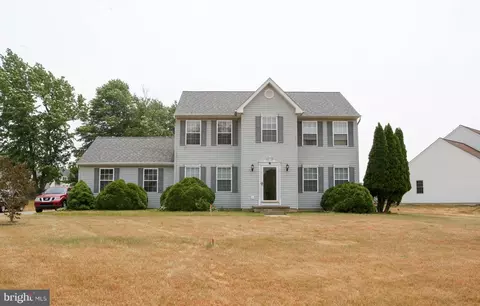 3 Gazelle Pl, New Castle, DE 19720
