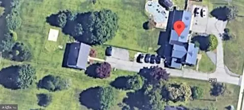 296 Bear Christiana Rd, Bear, DE 19701 photo 2