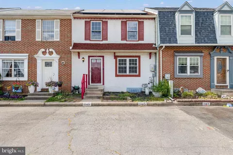 1145 Old Forge Rd, New Castle, DE 19720
