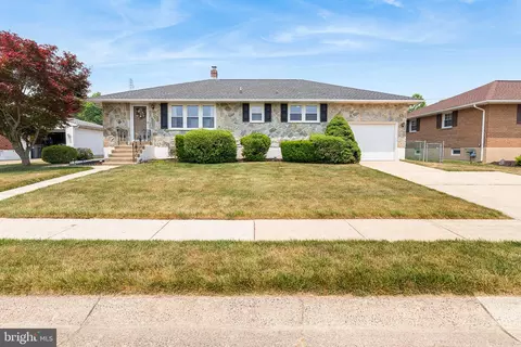 2741 Chinchilla Dr, Wilmington, DE 19810