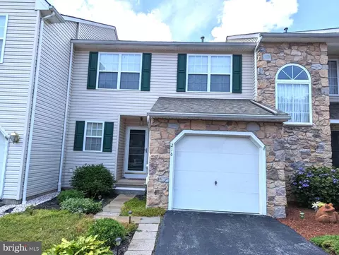 216 Beckington Ct, Middletown, DE 19709