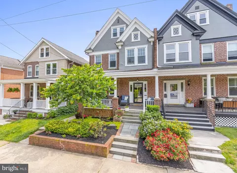 2442 W 18th, Wilmington, DE 19806