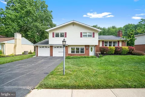 2207 Jamaica Dr, Wilmington, DE 19810