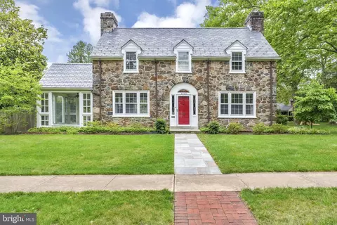3220 Swarthmore Rd, Wilmington, DE 19807