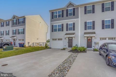 435 Sitka Spruce Ln, Townsend, DE 19734 photo 4