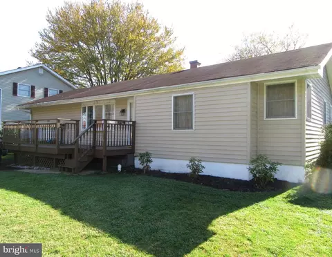 506 Shue Dr, Newark, DE 19713