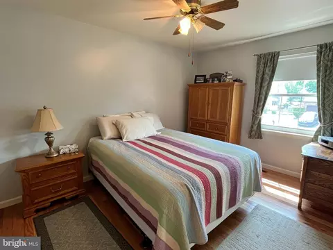106 N Dover Ct, Bear, DE 19701 photo 27