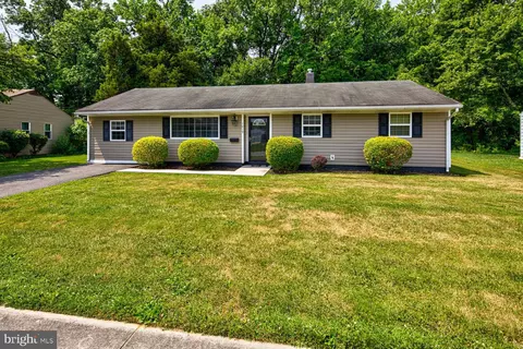 1019 S Gerald Dr, Newark, DE 19713