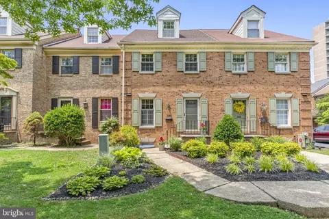 1135 N Broom St, Wilmington, DE 19806