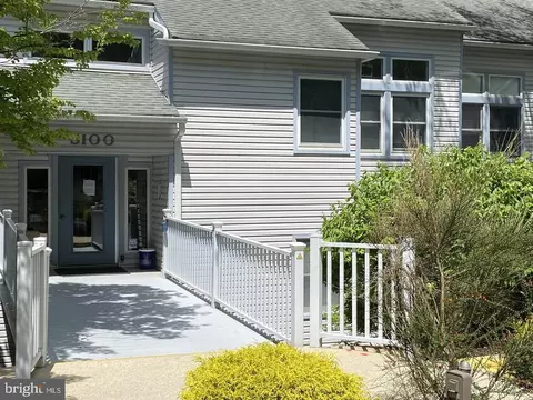 5109 Diana Dr #203, Wilmington, DE 19808