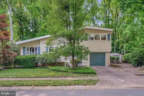 1305 Newcomb Rd, Wilmington, DE 19803