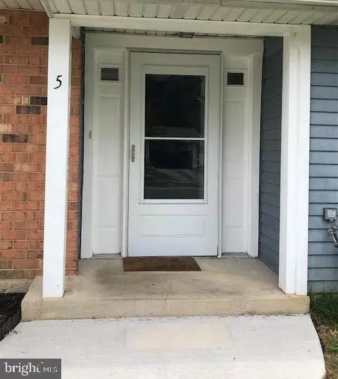 5 Queens Way, Newark, DE 19713 photo 3
