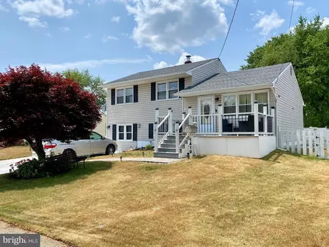 1419 Wedgewood Rd, Wilmington, DE 19805