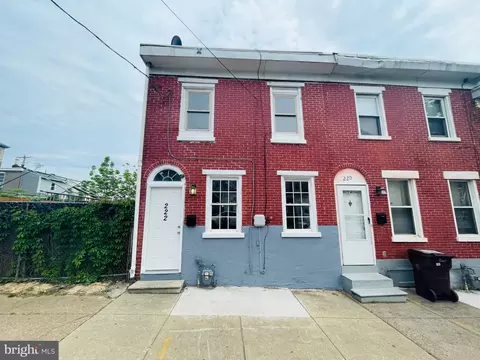 222 N Van Buren St, Wilmington, DE 19805