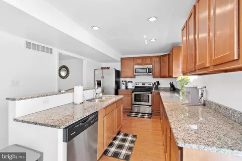 112 Milano Dr, Bear, DE 19701 photo 9
