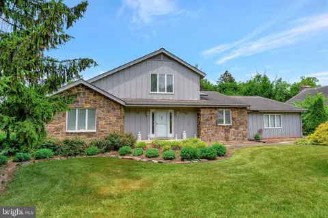 3 Briars Ln, Wilmington, DE 19807