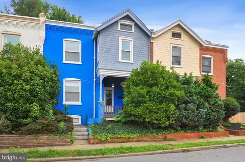 403 W 19th St, Wilmington, DE 19802