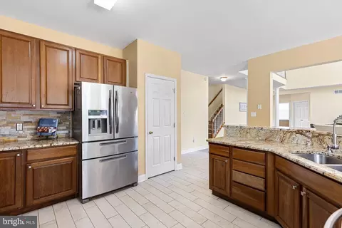 178 Portside Ct, Bear, DE 19701 photo 9