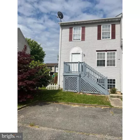 22 Highland Way, Newark, DE 19702
