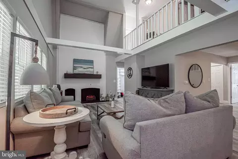 834 Green Giant Rd, Townsend, DE 19734