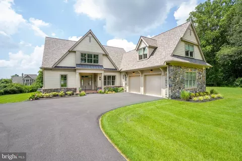 4912 Old Hill Rd, Greenville, DE 19807