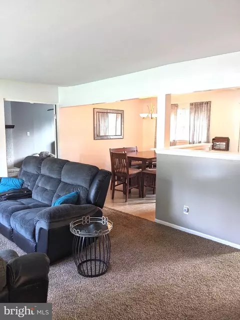 500 S Brownleaf Rd, Newark, DE 19713 photo 5